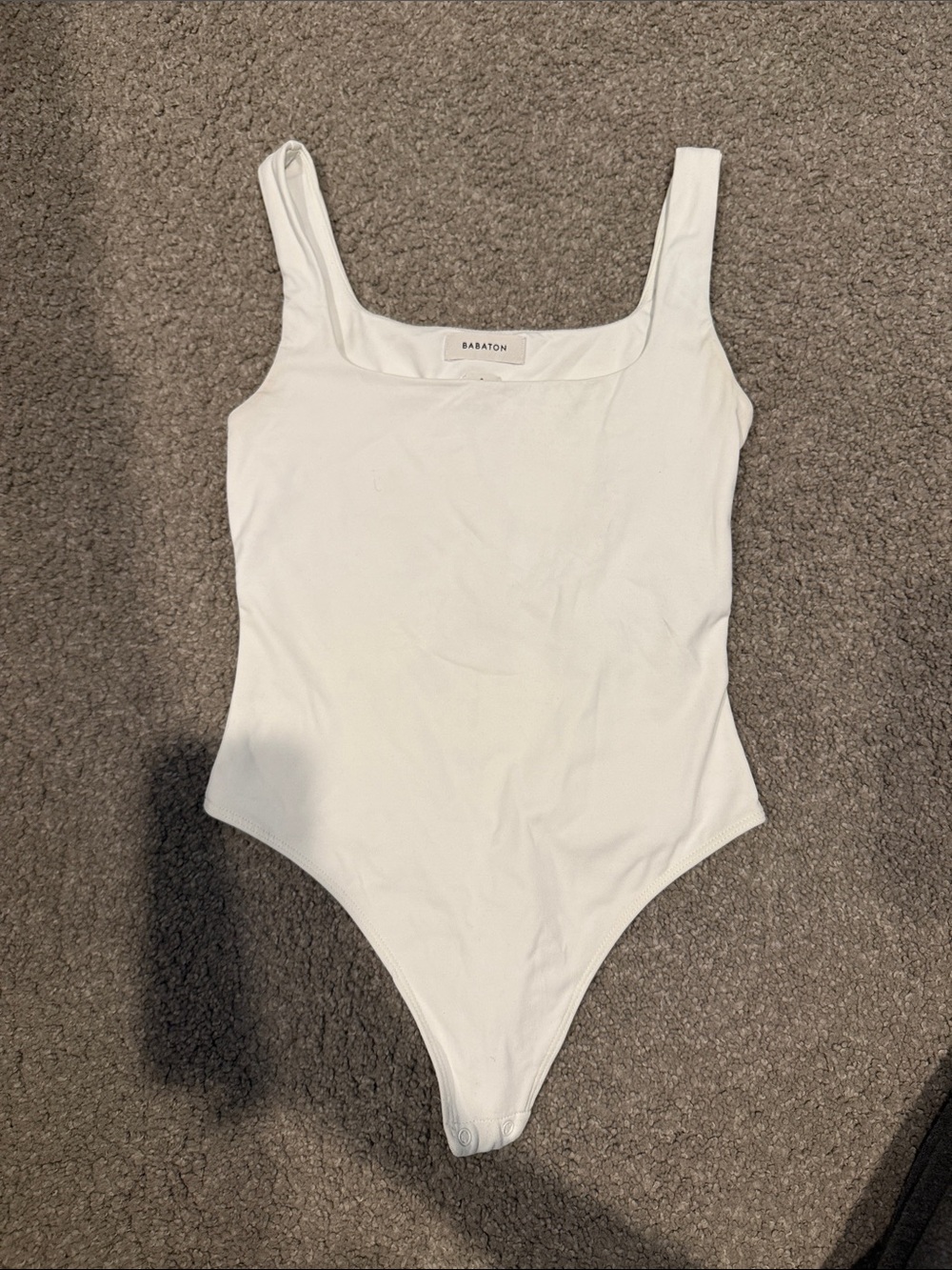 Aritzia Babaton contour square neck bodysuit